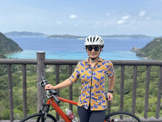 渡嘉敷島でサイクリング&カフェ体験!サニーコーラルでイーチャリティの電動自転車で楽しもう!